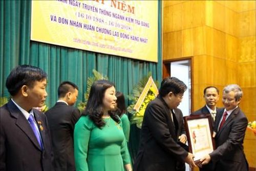 Chính trị - Xã hội Theo dòng thời sự Quan tâm kiểm tra, giám sát để ngăn chặn sai phạm