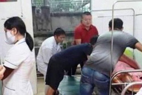 Nghệ An: Trên đường đi học về, 5 học sinh bị sét đánh bất tỉnh