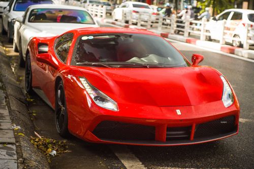Ngắm Ferrari 488 GTB của Tuấn Hưng sau một năm gặp tai nạn