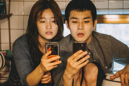 TT Hàn hứa về xã hội công bằng, cuộc sống vẫn như phim 'Ký sinh trùng'