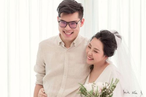 Nhà văn Gào thông báo chia tay chồng sau 10 năm chung sống