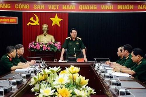 Đại tướng Lương Cường làm việc với lãnh đạo Trường Sĩ quan Lục quân 2