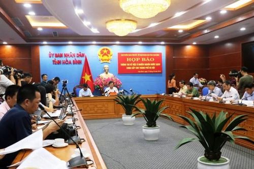 Khởi tố vụ án đổ trộm dầu thải gây ô nhiễm nước nguồn của Nhà máy nước sông Đà