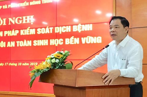 Chăn nuôi an toàn sinh học kết hợp chế phẩm vi sinh giúp khống chế dịch bệnh