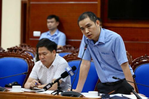 Nước sạch sông Đà chưa biết bao giờ đảm bảo cho việc ăn uống