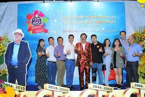 Tân Hiệp Phát: Trò chuyện với tương lai và lời cam kết trăm năm