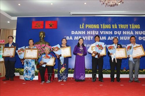 TP Hồ Chí Minh phong tặng và truy tặng danh hiệu Bà Mẹ Việt Nam Anh hùng