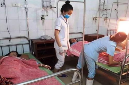 5 nữ sinh bị sét đánh nguy kịch trên đường đi học về