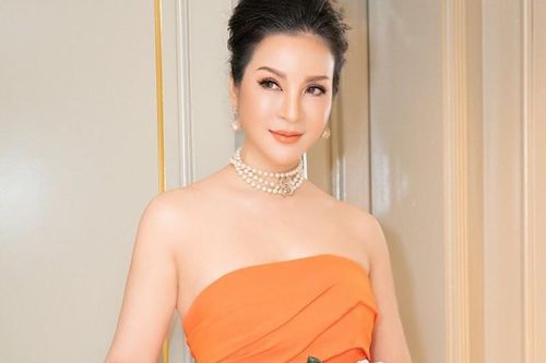 MC Thanh Mai như gái đôi mươi dù bước sang tuổi 47