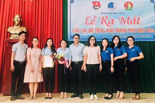 Thành đoàn Biên Hòa ra mắt Câu lạc bộ tiếng Anh dành cho cán bộ Đoàn, Hội