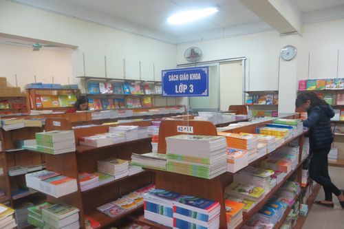 Triển khai chương trình giáo dục phổ thông mới: Tất cả môn học đều phải có sách