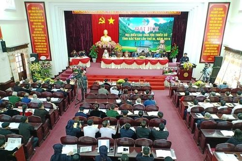Xây dựng bền vững khối đại đoàn kết các dân tộc thiểu số