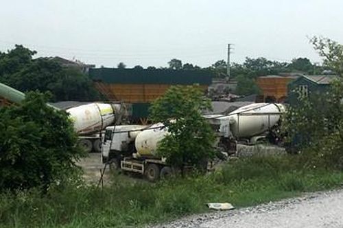 'Vẽ' trang trại nhưng lại xây trạm trộn bê tông