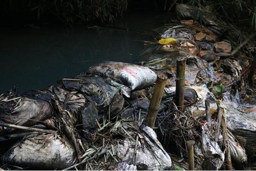 10m3 dầu thải đổ xuống sông Đà ô nhiễm nước máy Hà Nội: 'Hung thủ' khai chưa trung thực?