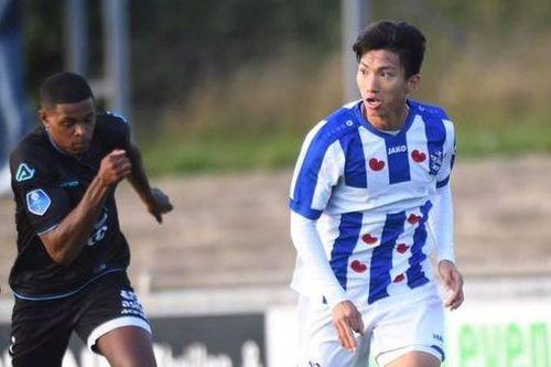 Heerenveen nhiều khả năng sẽ không sử dụng Văn Hậu cuối tuần này