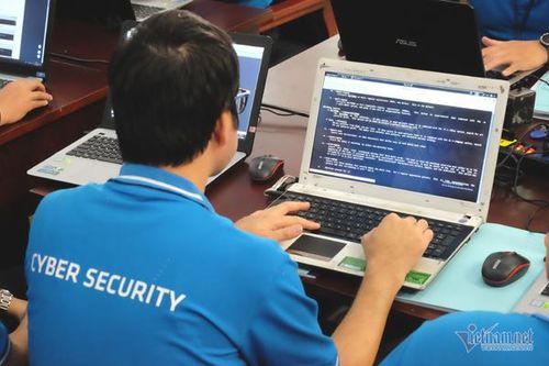 Diễn tập ứng phó hành vi can thiệp bất hợp pháp vào hệ thống sân bay