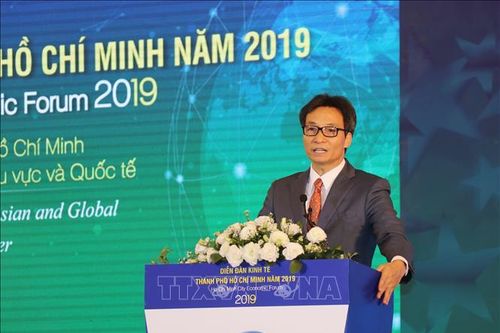 Phát triển thành phố thành Trung tâm tài chính khu vực và quốc tế