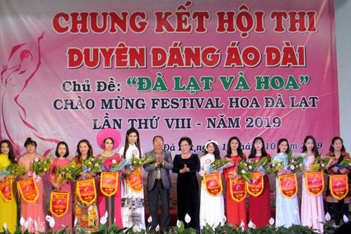 Chung kết Hội thi 'Duyên dáng áo dài thành phố hoa năm 2019'