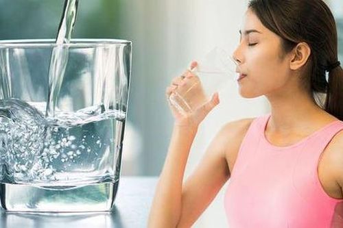 Thời điểm nên bổ sung nước lọc để cơ thể hấp thụ dưỡng chất tốt nhất
