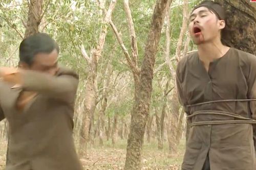 'Tiếng sét trong mưa' tập 41: Khải Duy đánh con ruột đến bất tỉnh