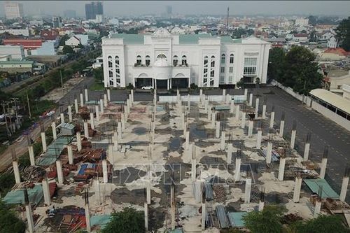 Điều tra dự án 22.000 m2 xây dựng không phép trên 'đất vàng' tại Biên Hòa