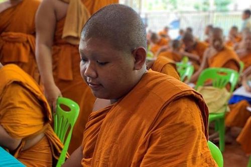 Thái Lan quyết tâm giảm cân cho các nhà sư
