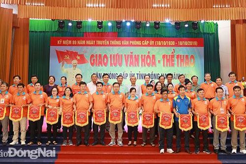Khai mạc giao lưu văn nghệ - thể thao văn phòng cấp ủy 2019