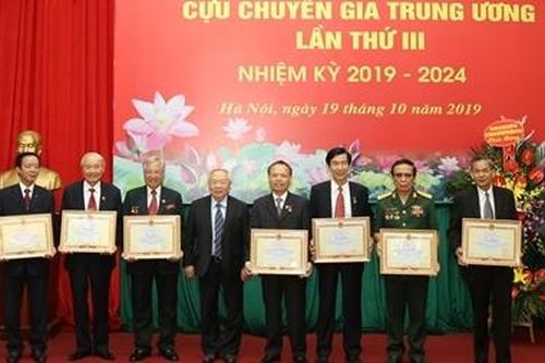 Cựu chuyên gia Việt Nam chung tay vun đắp quan hệ Việt Nam-Campuchia