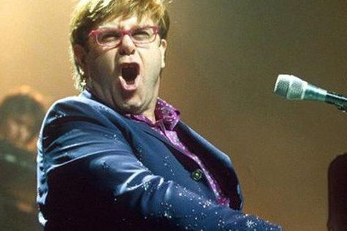Đời sống tình dục dị thường một thời của Elton John