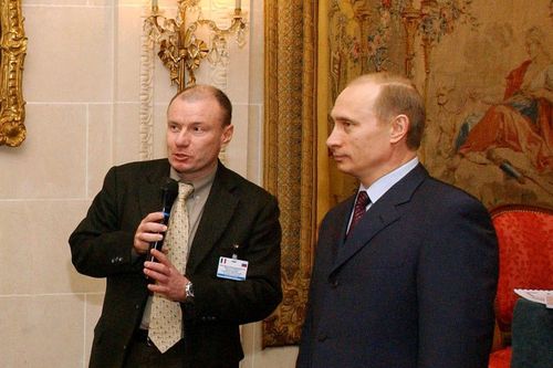 Tỷ phú Nga thân với Tổng thống Putin giàu đến cỡ nào