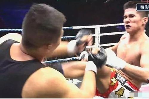 Nhà vô địch tán thủ hạ knock-out cao thủ Vịnh Xuân sau 74 giây