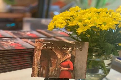 NSƯT Tố Nga ra mắt album nhạc về mẹ đúng ngày 20/10