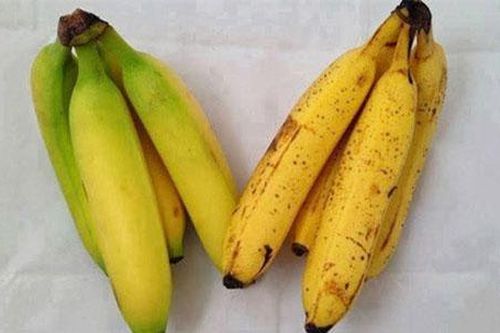 Người bán hoa quả không bao giờ tiết lộ: Cách lướt qua biết ngay chuối chín tự nhiên hay ngâm hóa chất