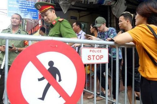 Cư dân kiến nghị Hà Nội cho mở 'phố cà phê đường tàu'