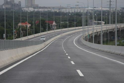 Thay nhân sự tư vấn giám sát cao tốc Bến Lức – Long Thành do thiếu trách nhiệm