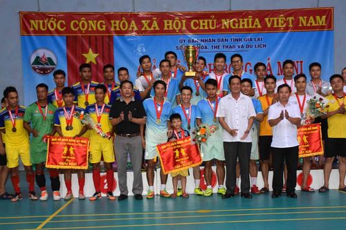 FC Yên Đổ giành ngôi vô địch giải bóng đá mini các Câu lạc bộ tỉnh Gia Lai năm 2019