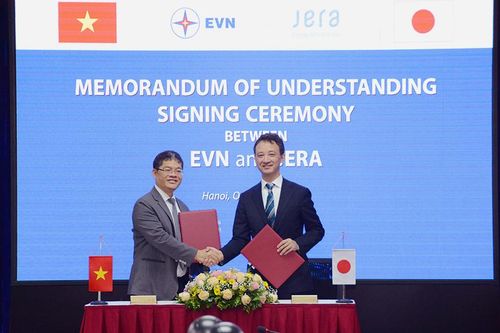 EVN và JERA tìm kiếm hợp tác kinh doanh chuỗi giá trị LNG