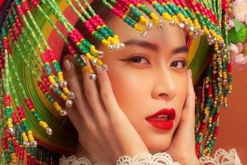 Hoàng Thùy Linh rực rỡ trong bộ ảnh thời trang mới