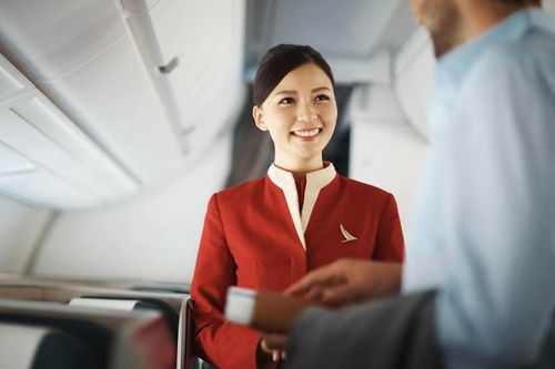 'Người yêu làm tiếp viên hàng không, sức đâu mà giữ?'