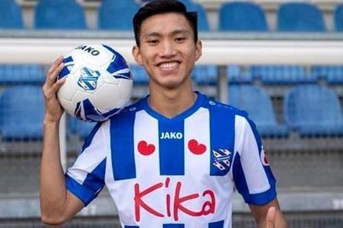 Văn Hậu kiến tạo thành bàn trong chiến thắng của Jong Heerenveen