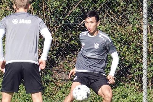 Công Phượng và Văn Hậu dự bị dài hạn tại trời Âu