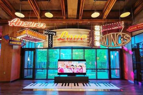 Bản tin Kpop: ARMY Việt chỉ biết kêu trời khi ngắm 'Pop-up: House of BTS' tại Seoul, TXT tung hoành BXH iTunes thế giới