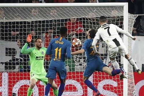 Ronaldo đổi ý… về vườn, muốn cú ăn ba với Juventus