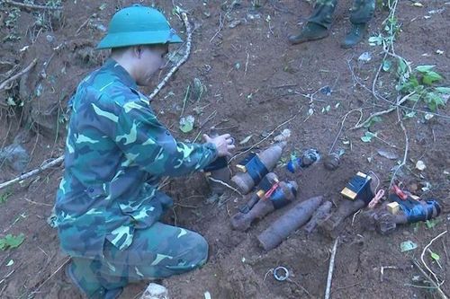 Khắc phục hậu quả bom mìn sau chiến tranh qua lăng kính giới tính