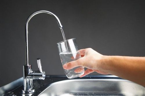 Thiết bị lọc phòng chống ô nhiễm nguồn nước bán tràn lan trên mạng