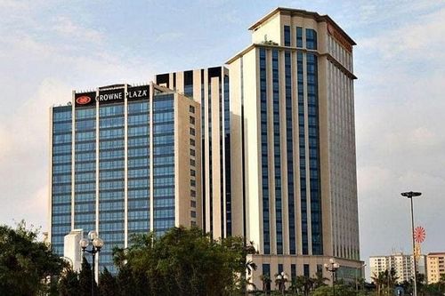 Crowne Plaza West Hanoi giảm phát thải hơn 7.000 tấn CO2 mỗi năm nhờ tiết kiệm năng lượng