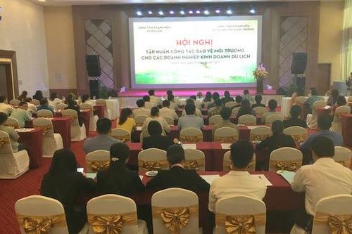 Hơn 100 doanh nghiệp du lịch được tập huấn về bảo vệ môi trường