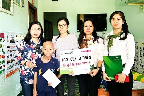 Bạn đọc ủng hộ gần 65 triệu đồng cho bé Lương Nhật Minh