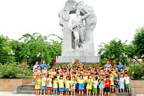 Ca dao thời kháng chiến ở xứ Trầm