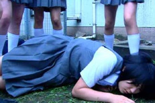Số học sinh bị bắt nạt học đường cao kỷ lục ở Nhật Bản